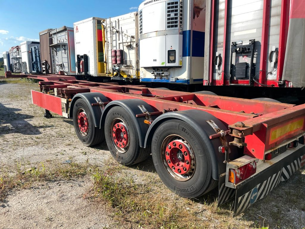 Renders 3 Achs Teleskop Liftachse Renders 3 Achs Teleskop Liftachse - Kontejnerovy návěs/ Výměnná nástavba: obrázek 1 Renders 3 Achs Teleskop Liftachse Renders 3 Achs Teleskop Liftachse - Kontejnerovy návěs/ Výměnná nástavba: obrázek 1