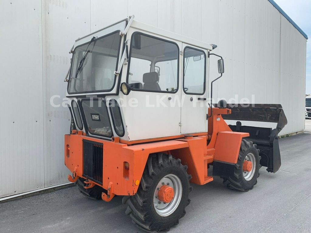 Schaeff SKB 902 - Rýpadlo-nakladač: obrázek 3 Schaeff SKB 902 - Rýpadlo-nakladač: obrázek 3