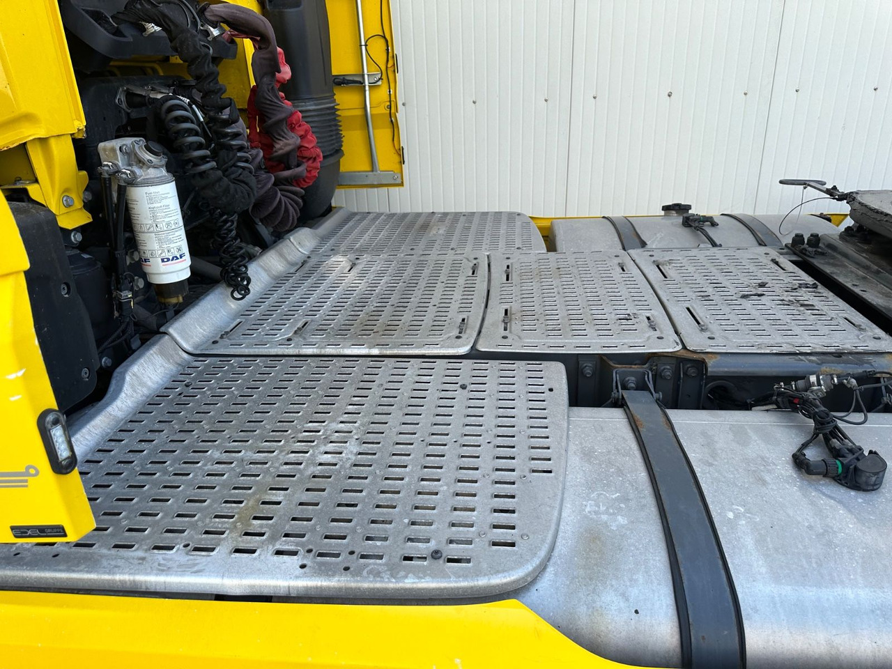 DAF XF 530 SSC Standklima Leder ALU Vollluft - Tahač: obrázek 5 DAF XF 530 SSC Standklima Leder ALU Vollluft - Tahač: obrázek 5