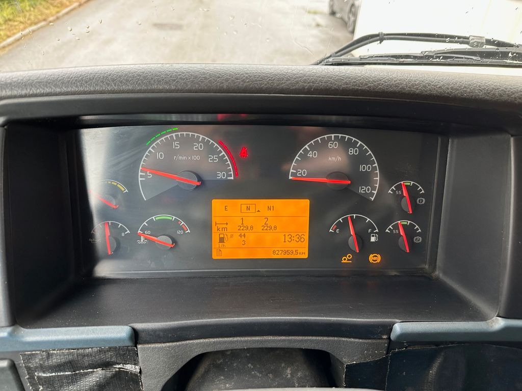 Volvo FM 440  VEB+ Analog  Supra 850  leasing Volvo FM 440  VEB+ Analog  Supra 850: obrázek 6