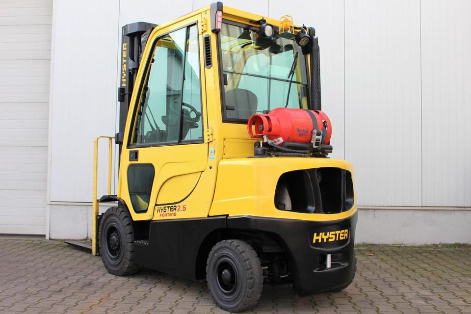 HYSTER H2.5FT Gas 2500kg - 2018 - 5196h - Plynový vysokozdvižný vozík: obrázek 3 HYSTER H2.5FT Gas 2500kg - 2018 - 5196h - Plynový vysokozdvižný vozík: obrázek 3
