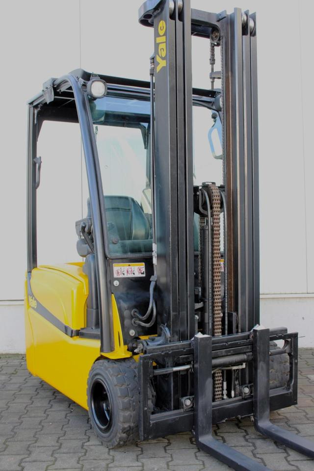 Elektrický vysokozdvižný vozík YALE ERP18VT Triplex 5,2m 1800kg: obrázek 14