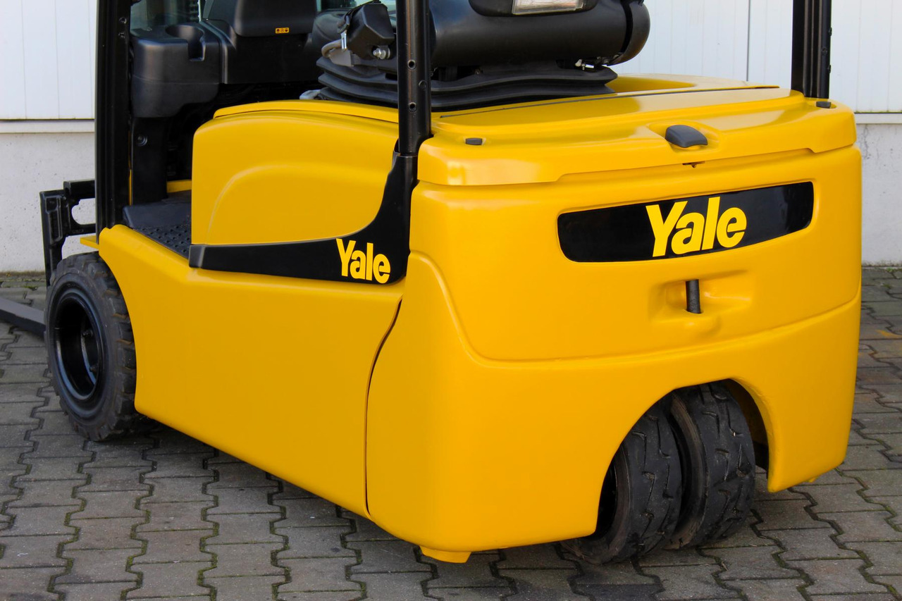 Elektrický vysokozdvižný vozík YALE ERP18VT Triplex 5,2m 1800kg: obrázek 22