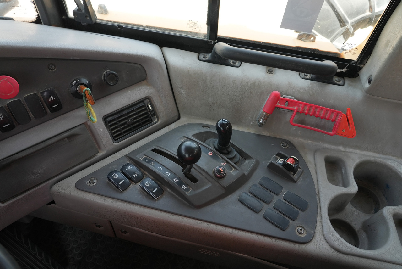 Kloubový sklápěč VOLVO A40G: obrázek 11 Kloubový sklápěč VOLVO A40G: obrázek 11