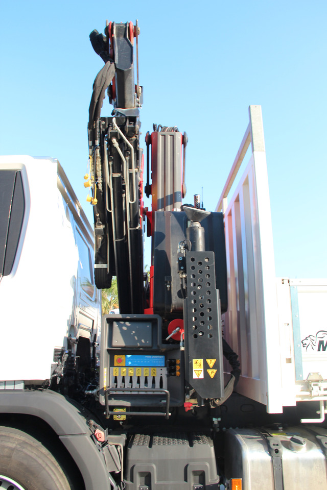 SCANIA P280 - Cassone Ribaltabile con gru retrocabina marca Ferrari mod. F7183C - Auto s hydraulickou rukou: obrázek 4 SCANIA P280 - Cassone Ribaltabile con gru retrocabina marca Ferrari mod. F7183C - Auto s hydraulickou rukou: obrázek 4