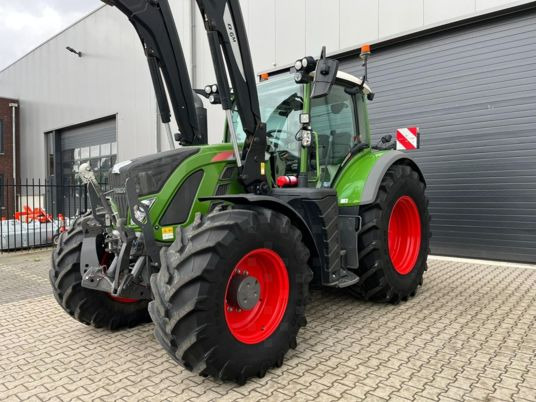 Fendt 720 S4 PROFI PLUS - Traktor: obrázek 3 Fendt 720 S4 PROFI PLUS - Traktor: obrázek 3