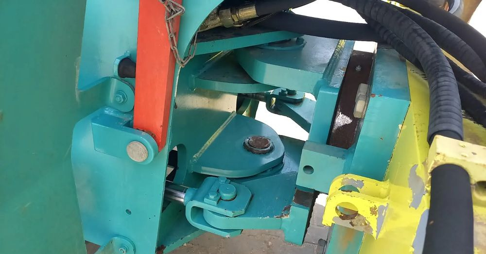 Ammann ASC 150 walec stal guma - Kompaktor: obrázek 5 Ammann ASC 150 walec stal guma - Kompaktor: obrázek 5