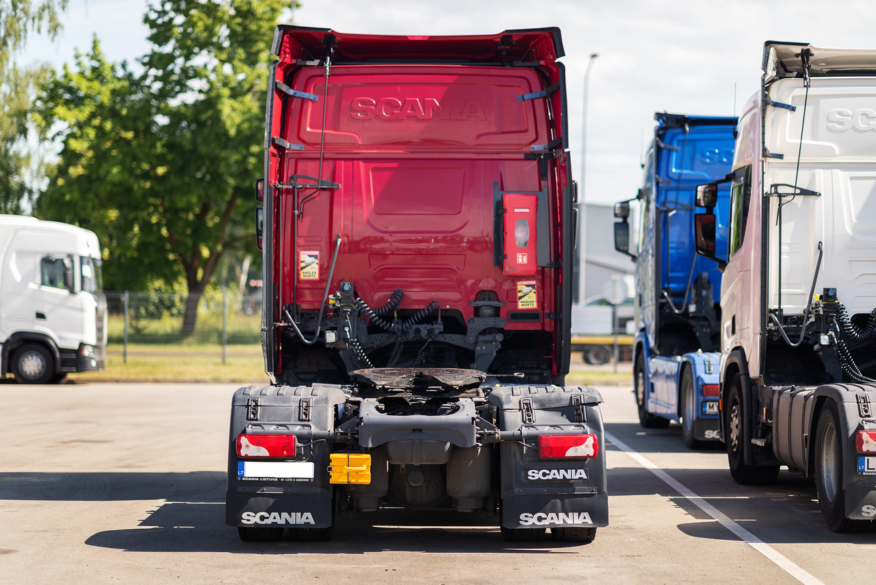 SCANIA R450 - Tahač: obrázek 4 SCANIA R450 - Tahač: obrázek 4