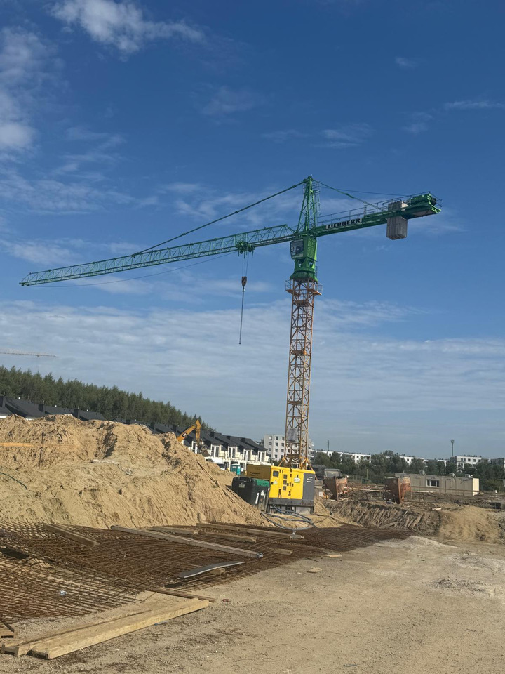 Liebherr 112 EC-H Litronic - Věžový jeřáb: obrázek 1 Liebherr 112 EC-H Litronic - Věžový jeřáb: obrázek 1