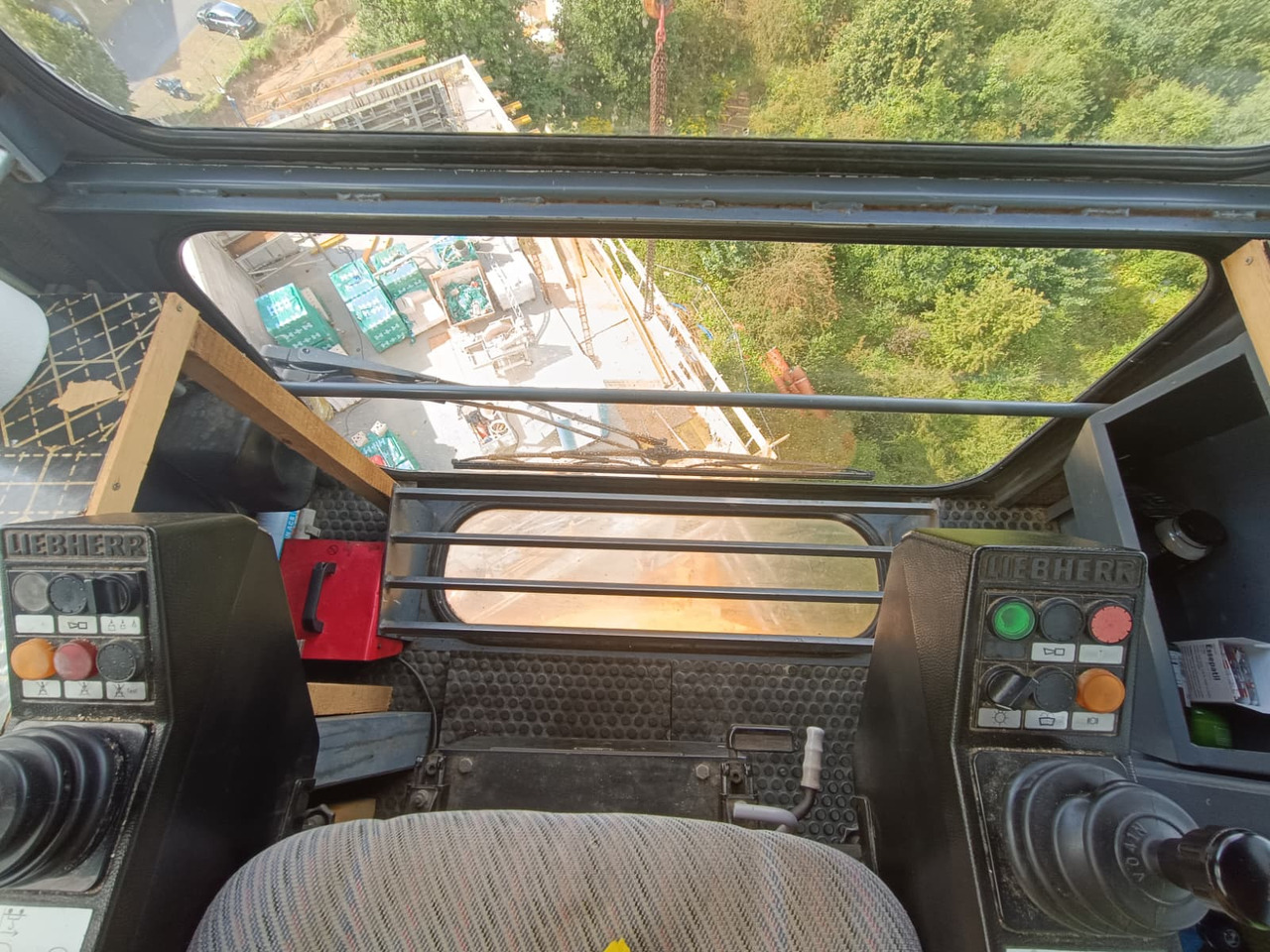 Liebherr 112 EC-H Litronic - Věžový jeřáb: obrázek 3 Liebherr 112 EC-H Litronic - Věžový jeřáb: obrázek 3