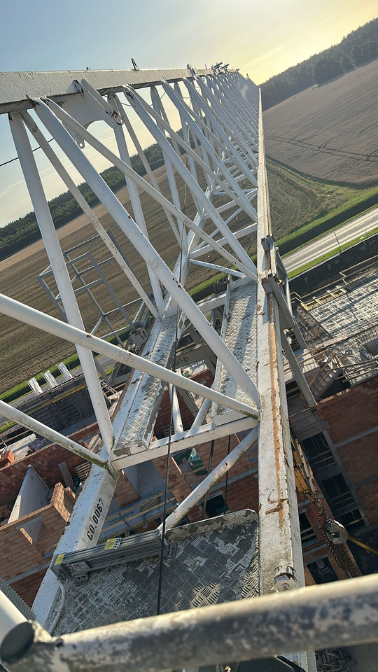 Liebherr 130 EC-B6 FR.Tronic - Věžový jeřáb: obrázek 4 Liebherr 130 EC-B6 FR.Tronic - Věžový jeřáb: obrázek 4