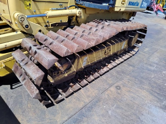 Buldozer KOMATSU D31PX-22: obrázek 8