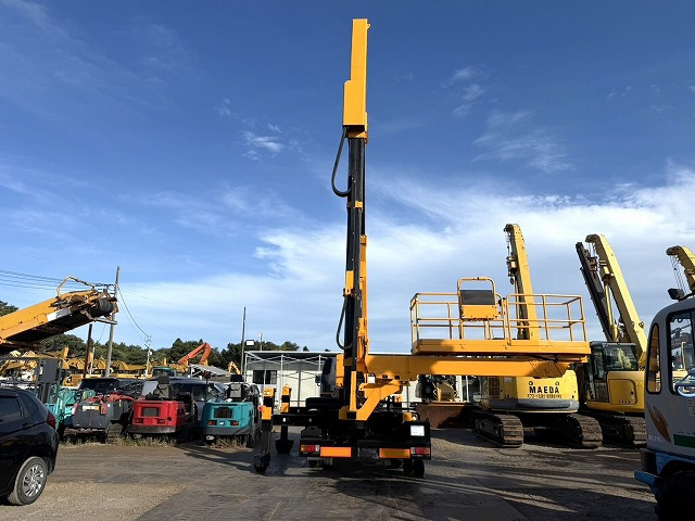 Autoplošina TADANO BT-200-2: obrázek 13 Autoplošina TADANO BT-200-2: obrázek 13