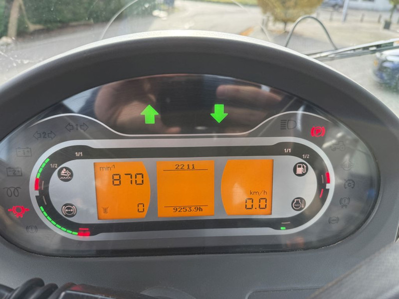 Traktor Fendt 513 Vario Power: obrázek 8 Traktor Fendt 513 Vario Power: obrázek 8