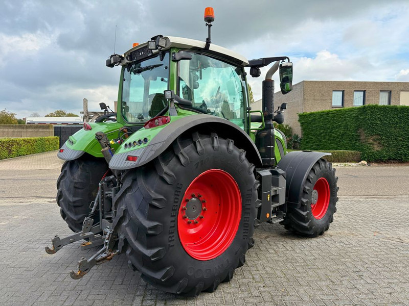 Fendt 724 Vario Gen 6 Profi Plus - Traktor: obrázek 3 Fendt 724 Vario Gen 6 Profi Plus - Traktor: obrázek 3