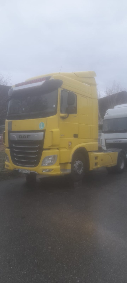 DAF XF430 - damaged engine - Tahač: obrázek 2 DAF XF430 - damaged engine - Tahač: obrázek 2