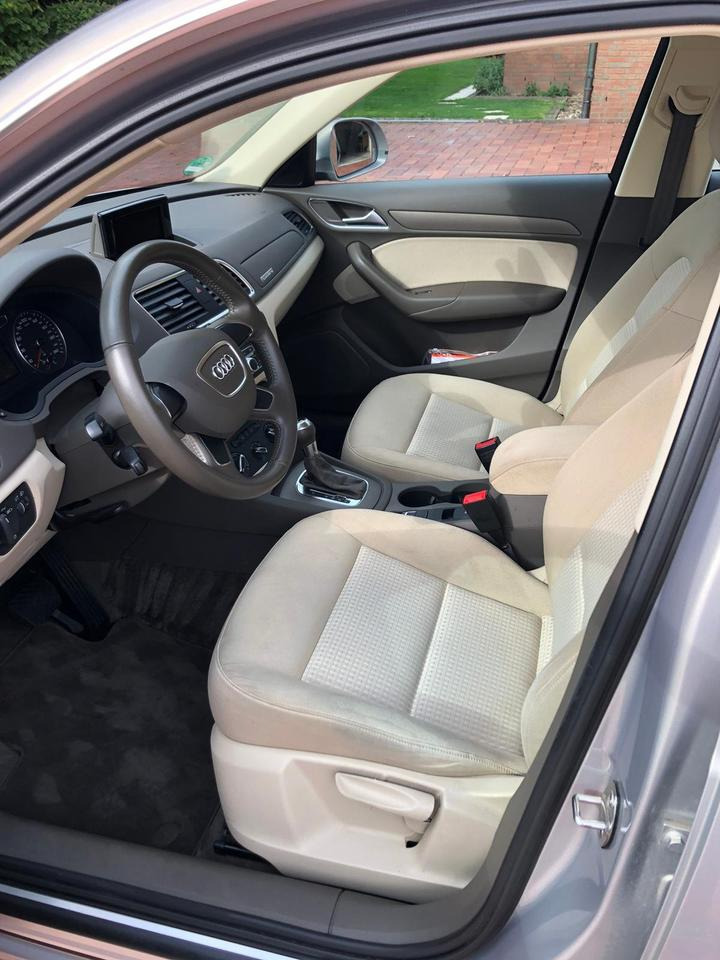 Audi Q3 TFSI + quattro + Autom. + ANK. + TÜV - Osobní auto: obrázek 3 Audi Q3 TFSI + quattro + Autom. + ANK. + TÜV - Osobní auto: obrázek 3