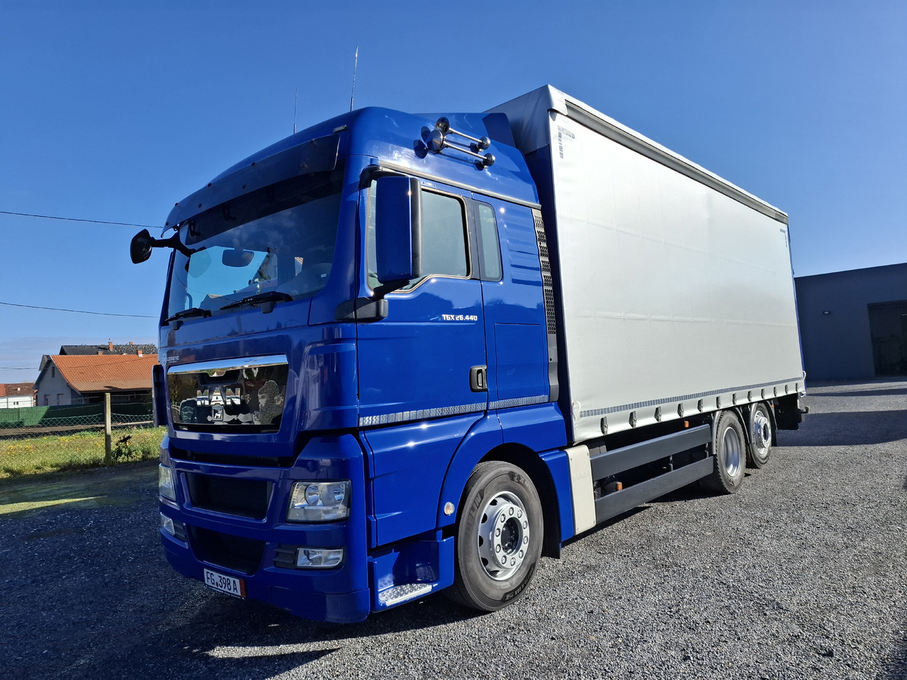 MAN TGX 26.440 E5 - Plachtový nákladní auto: obrázek 3 MAN TGX 26.440 E5 - Plachtový nákladní auto: obrázek 3