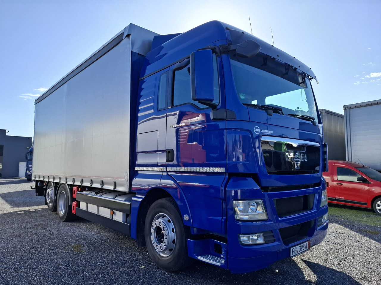 MAN TGX 26.440 E5 - Plachtový nákladní auto: obrázek 1 MAN TGX 26.440 E5 - Plachtový nákladní auto: obrázek 1