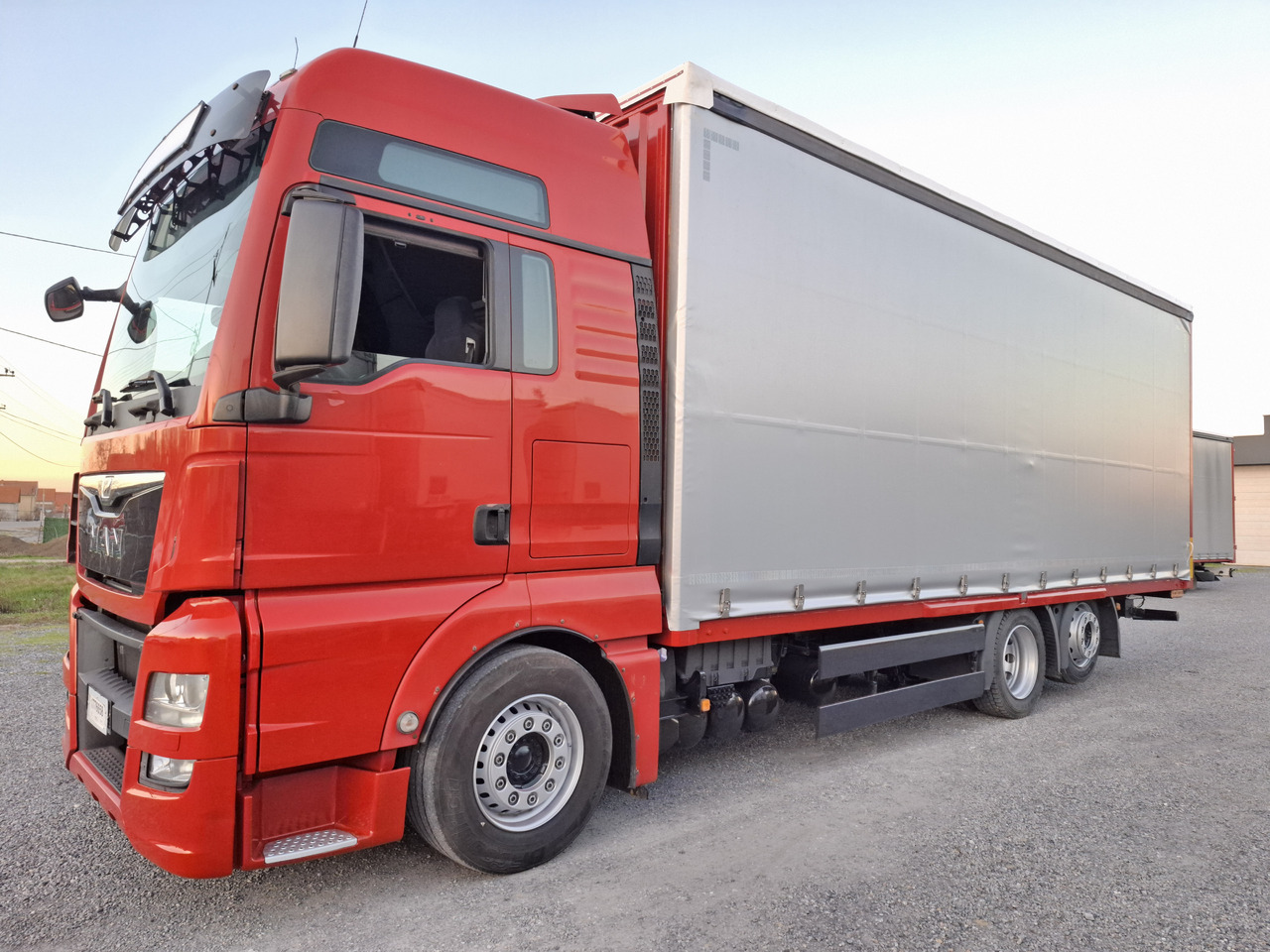 MAN TGX 26.440 E6 + SCHMITZ leasing MAN TGX 26.440 E6 + SCHMITZ: obrázek 44