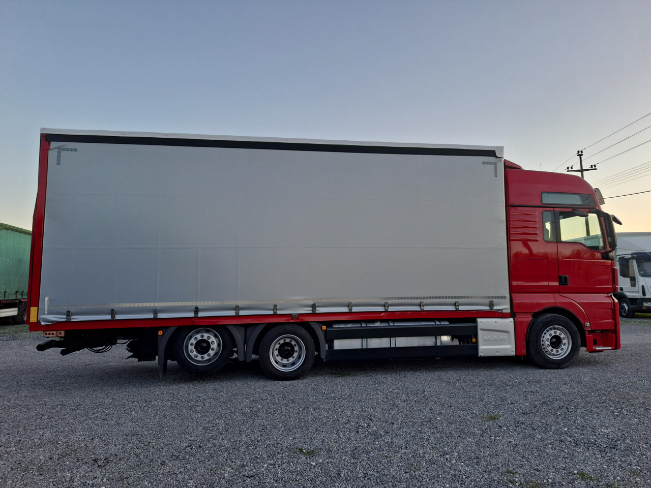 MAN TGX 26.440 E6 + SCHMITZ leasing MAN TGX 26.440 E6 + SCHMITZ: obrázek 40