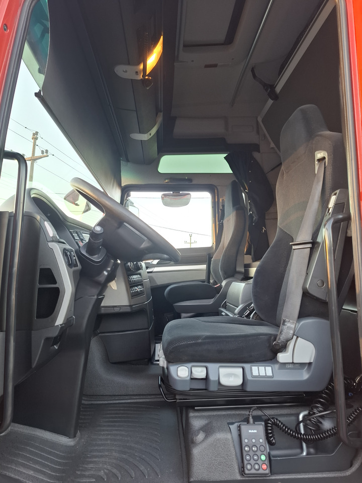 MAN TGX 26.440 E6 + SCHMITZ leasing MAN TGX 26.440 E6 + SCHMITZ: obrázek 18