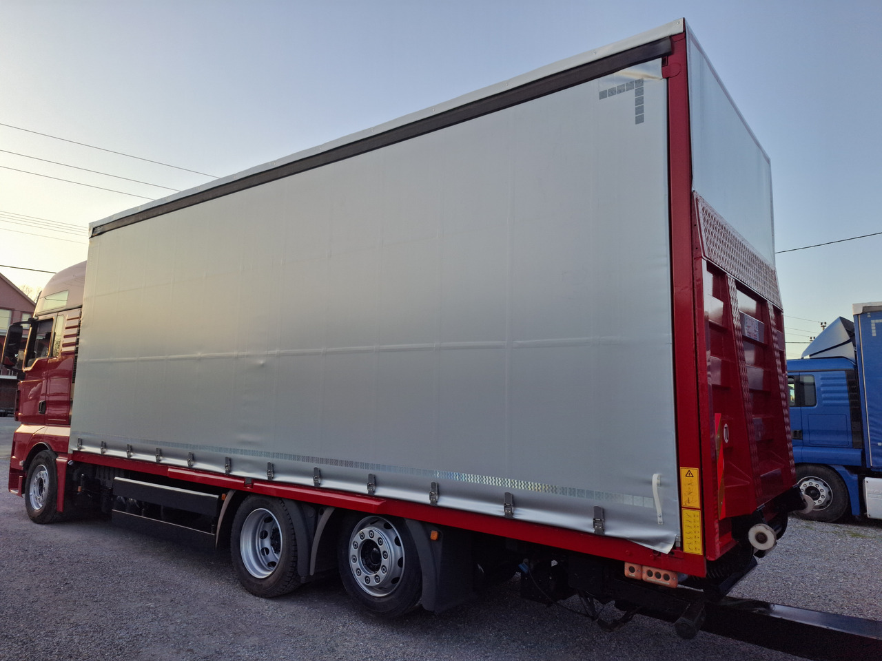 MAN TGX 26.440 E6 + SCHMITZ leasing MAN TGX 26.440 E6 + SCHMITZ: obrázek 24