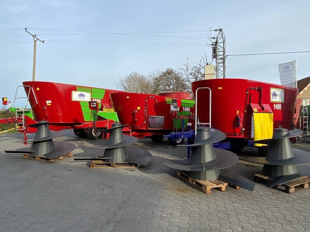 Krmný míchací vůz BWH Futtermischwagen Überarbeitung: obrázek 14