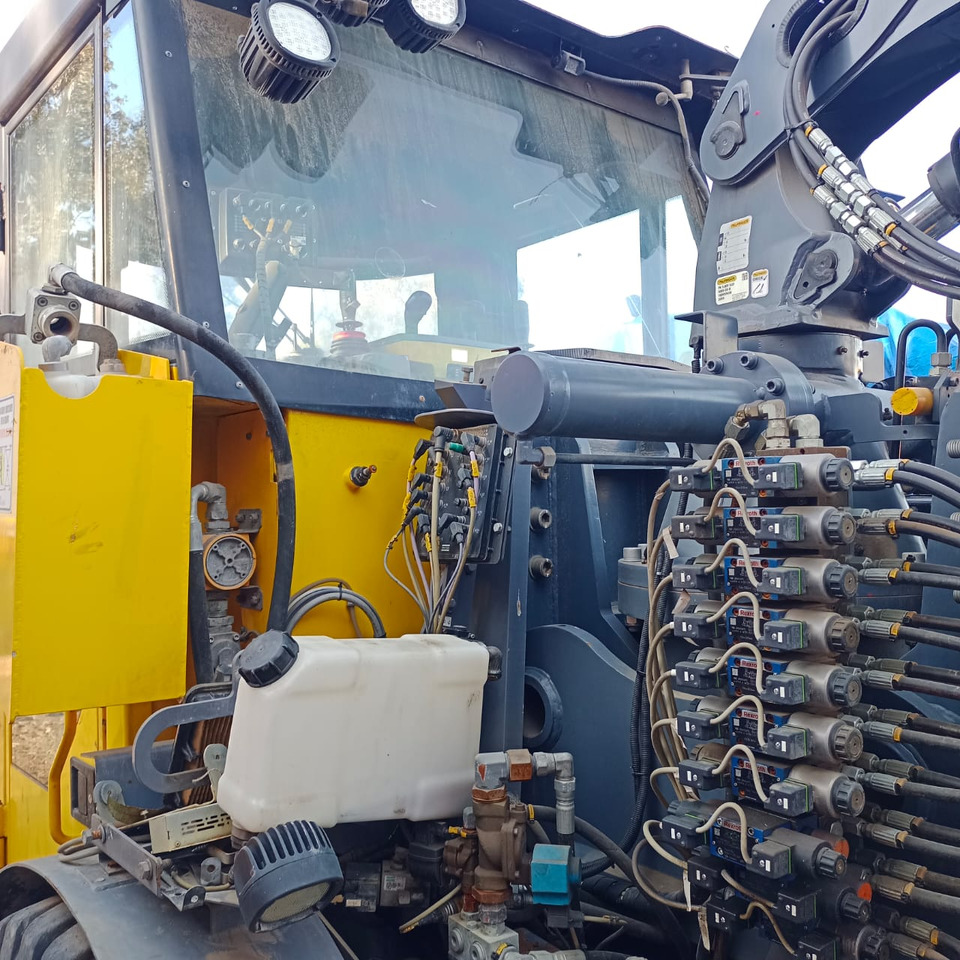 EPIROC BOLTEC S - Důlní stroj: obrázek 2 EPIROC BOLTEC S - Důlní stroj: obrázek 2