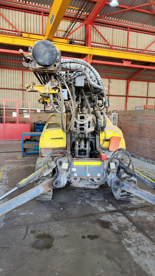 EPIROC T20R - Důlní stroj: obrázek 2 EPIROC T20R - Důlní stroj: obrázek 2