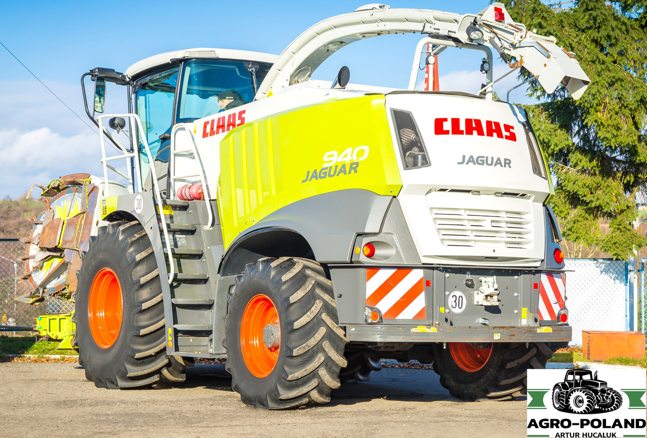 CLAAS JAGUAR 940 - 2014 ROK - 4X4 + ORBIS 600 + PU 300 - Sklízecí řezačka: obrázek 4 CLAAS JAGUAR 940 - 2014 ROK - 4X4 + ORBIS 600 + PU 300 - Sklízecí řezačka: obrázek 4
