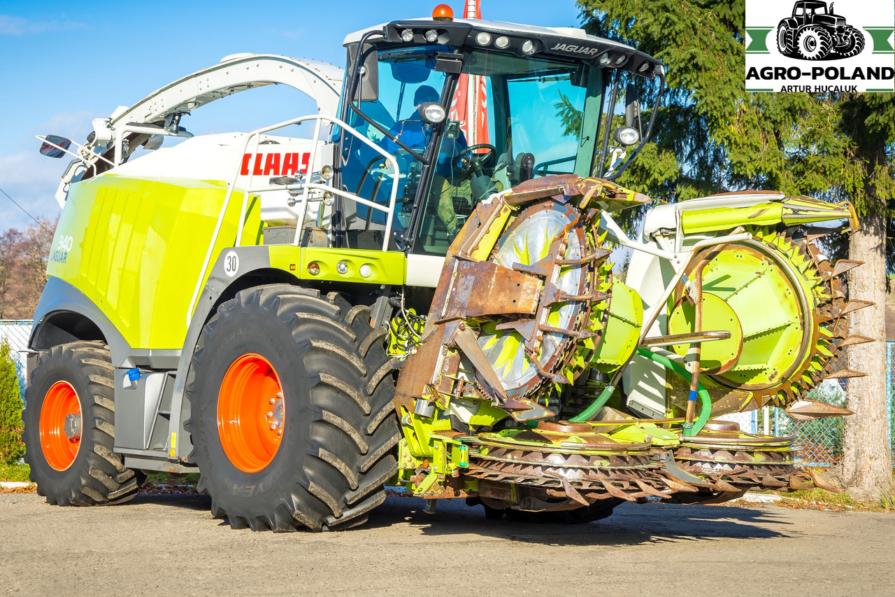 CLAAS JAGUAR 940 - 2014 ROK - 4X4 + ORBIS 600 + PU 300 - Sklízecí řezačka: obrázek 2 CLAAS JAGUAR 940 - 2014 ROK - 4X4 + ORBIS 600 + PU 300 - Sklízecí řezačka: obrázek 2