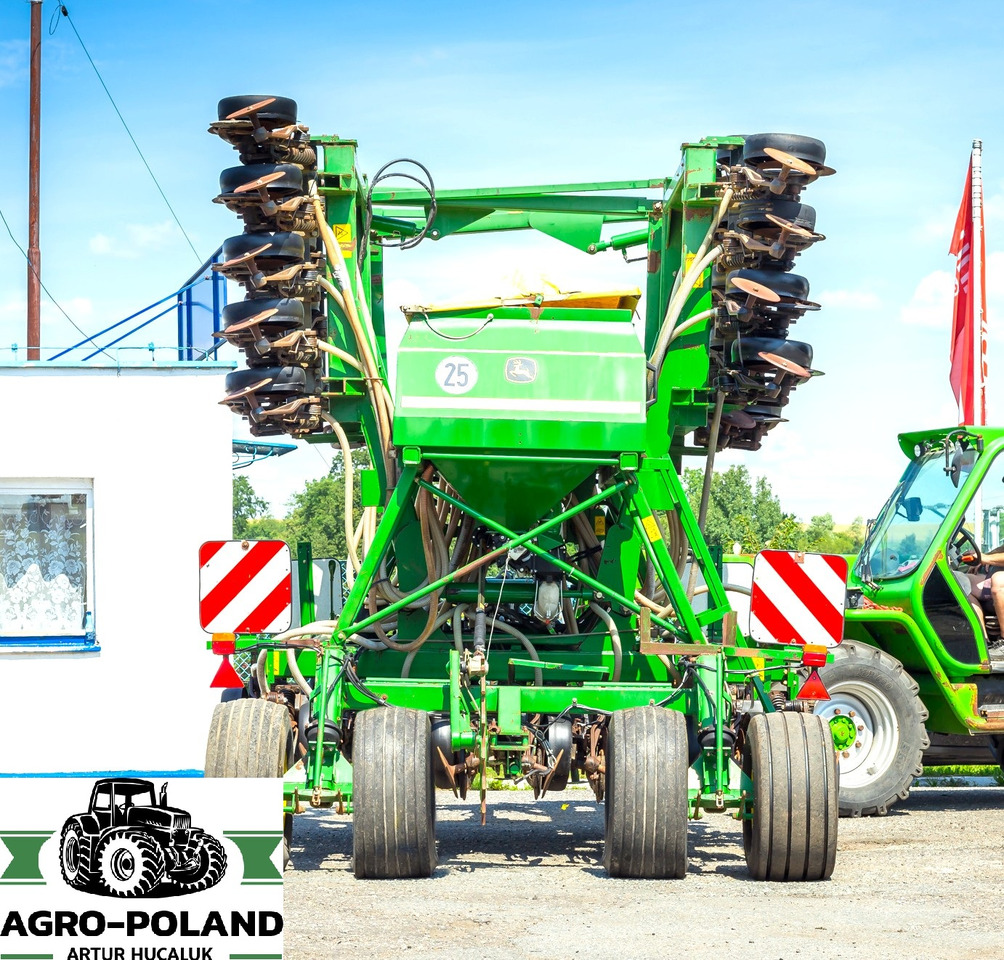 JOHN DEERE 750 A - 6 M - 2008 ROK - Secí stroj: obrázek 4 JOHN DEERE 750 A - 6 M - 2008 ROK - Secí stroj: obrázek 4