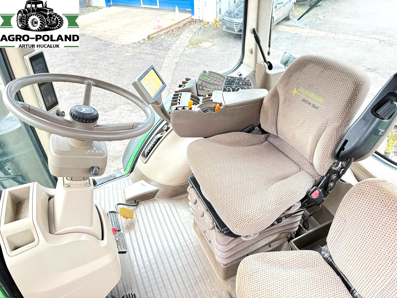 JOHN DEERE 8310 R - POWERSHIFT - 2012 ROK - GPS - AUTOTRAC - Traktor: obrázek 4 JOHN DEERE 8310 R - POWERSHIFT - 2012 ROK - GPS - AUTOTRAC - Traktor: obrázek 4