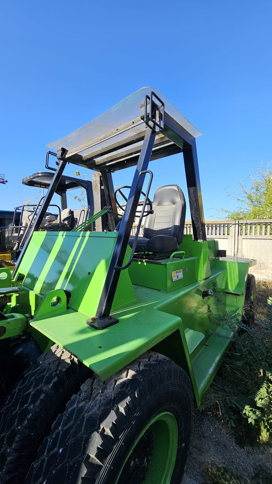 CATERPILLAR V330B - Vysokozdvižný vozík terénní: obrázek 5 CATERPILLAR V330B - Vysokozdvižný vozík terénní: obrázek 5