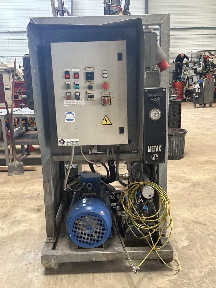 Metax Presse d’injection IM90 - Čerpadlo na vodu: obrázek 2 Metax Presse d’injection IM90 - Čerpadlo na vodu: obrázek 2