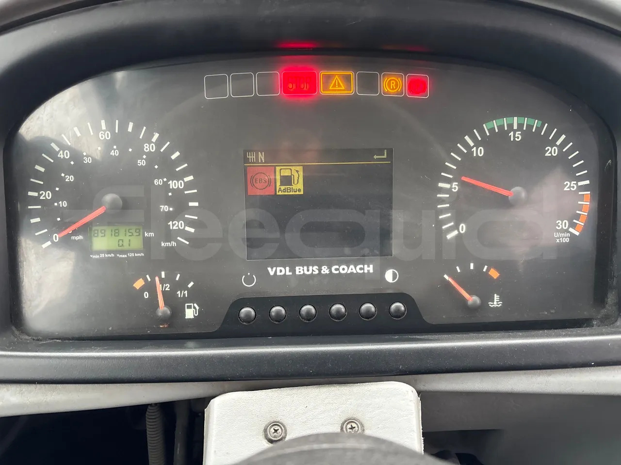 Bova B V Futura FHD - Turistický autobus: obrázek 3 Bova B V Futura FHD - Turistický autobus: obrázek 3