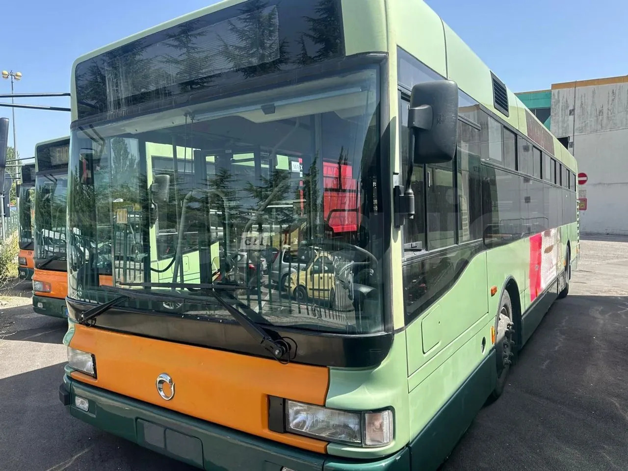 Bundle di 16 mezzi Irisbus - 491E Irisbus - 491E Irisbus - 491E Irisbus - 491E Irisbus - 491E Irisbus - 491E Irisbus - 491E Irisbus - 491E Irisbus - 491E Irisbus - 491E Irisbus - 491E Mercedes-Benz - - Městský autobus: obrázek 2 Bundle di 16 mezzi Irisbus - 491E Irisbus - 491E Irisbus - 491E Irisbus - 491E Irisbus - 491E Irisbus - 491E Irisbus - 491E Irisbus - 491E Irisbus - 491E Irisbus - 491E Irisbus - 491E Mercedes-Benz - - Městský autobus: obrázek 2