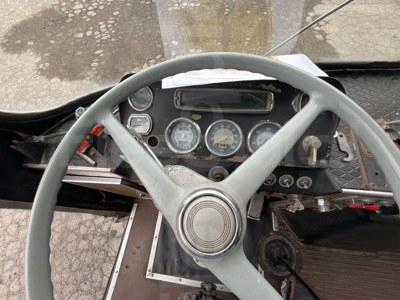 Fiat 309/1 - Turistický autobus: obrázek 3 Fiat 309/1 - Turistický autobus: obrázek 3