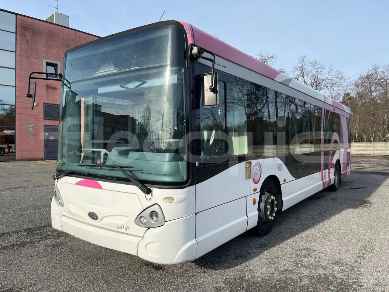Heuliez GX127L - Městský autobus: obrázek 4 Heuliez GX127L - Městský autobus: obrázek 4