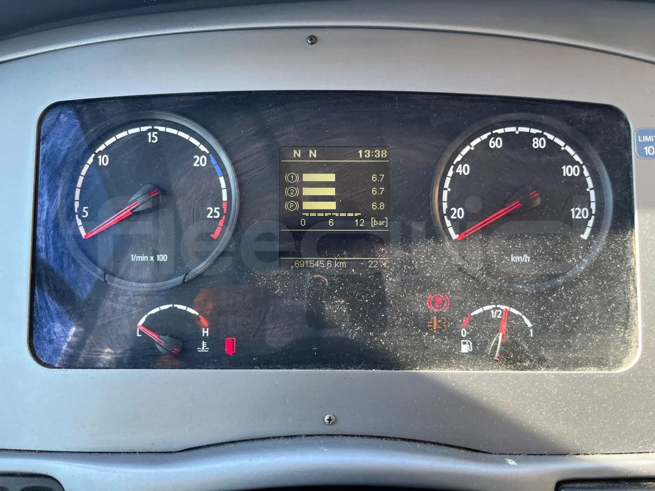 Irizar Scania - Turistický autobus: obrázek 3 Irizar Scania - Turistický autobus: obrázek 3