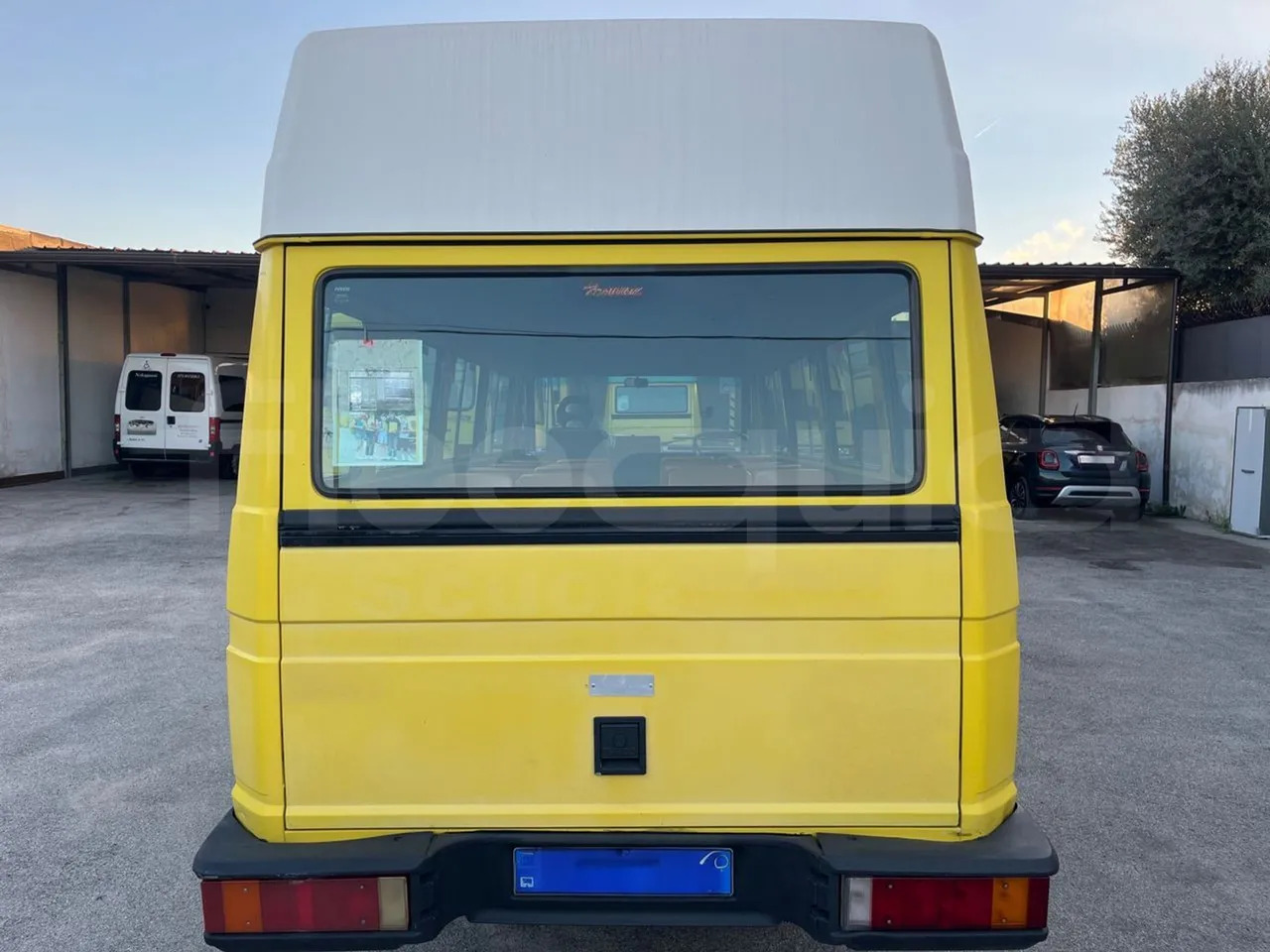Iveco A45E10 - Minibus, Mikrobus: obrázek 5 Iveco A45E10 - Minibus, Mikrobus: obrázek 5