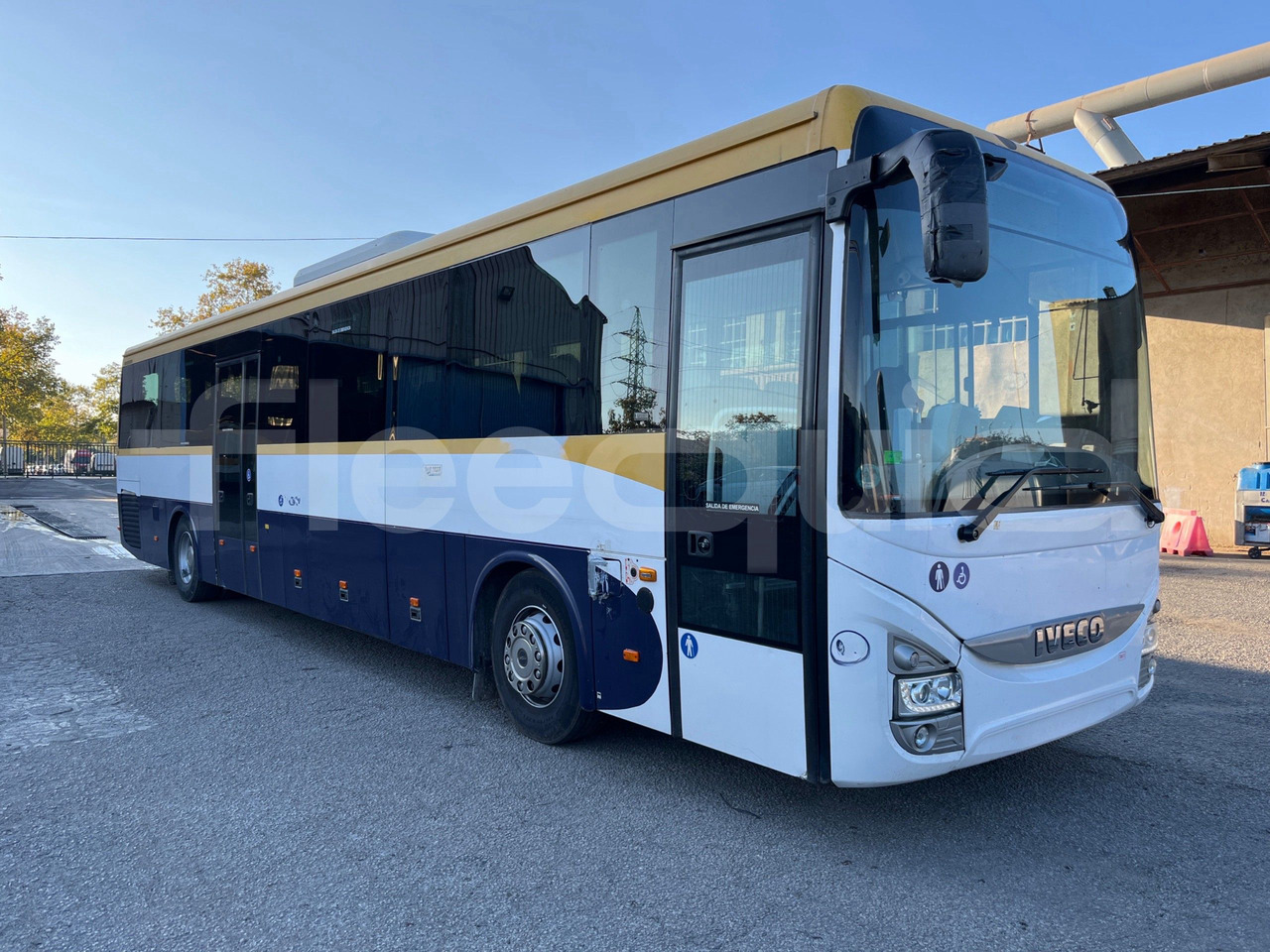 Iveco Crossway - Autobus příměstský: obrázek 1 Iveco Crossway - Autobus příměstský: obrázek 1
