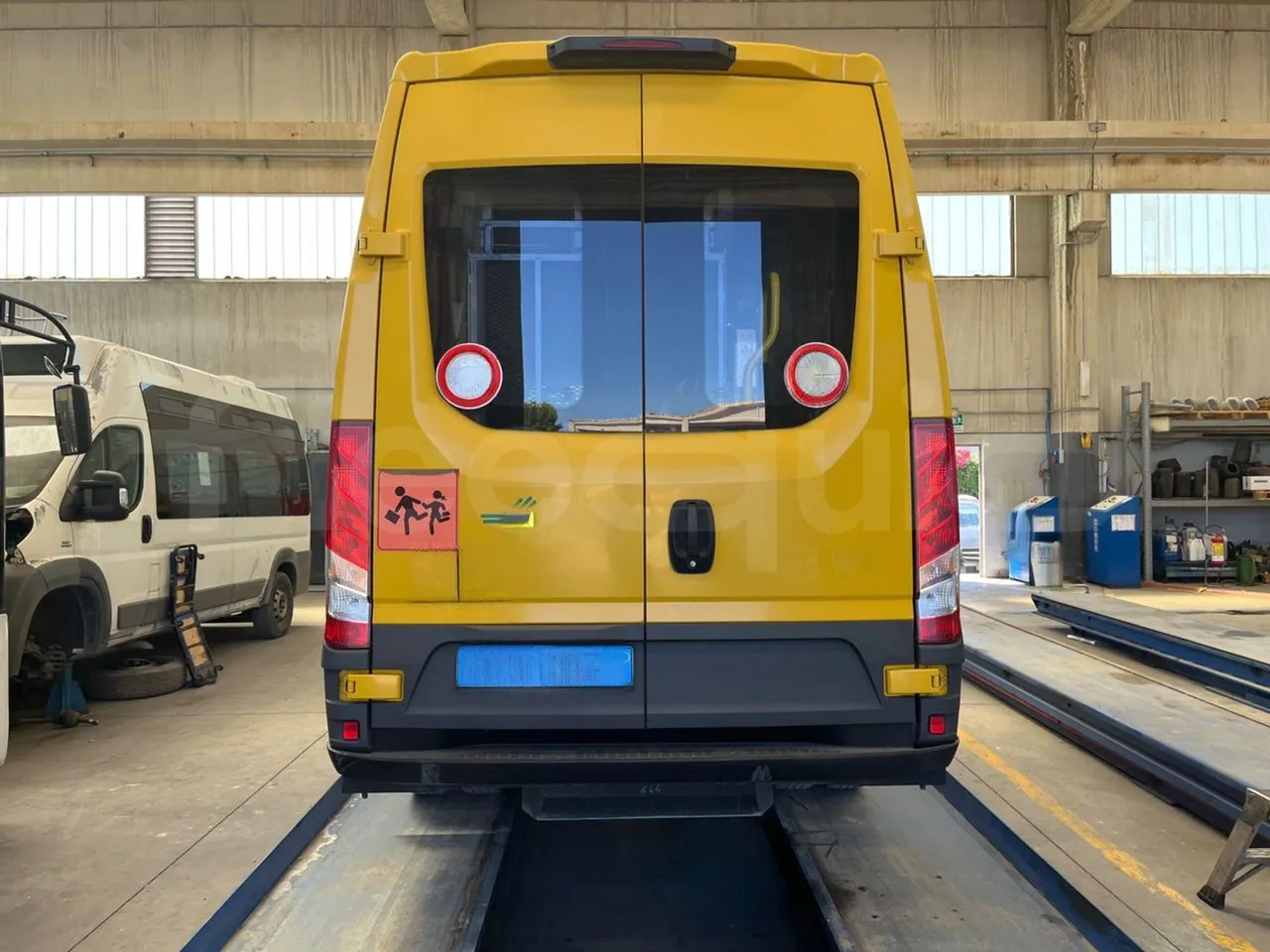 Iveco Daily - Školní autobus: obrázek 5 Iveco Daily - Školní autobus: obrázek 5