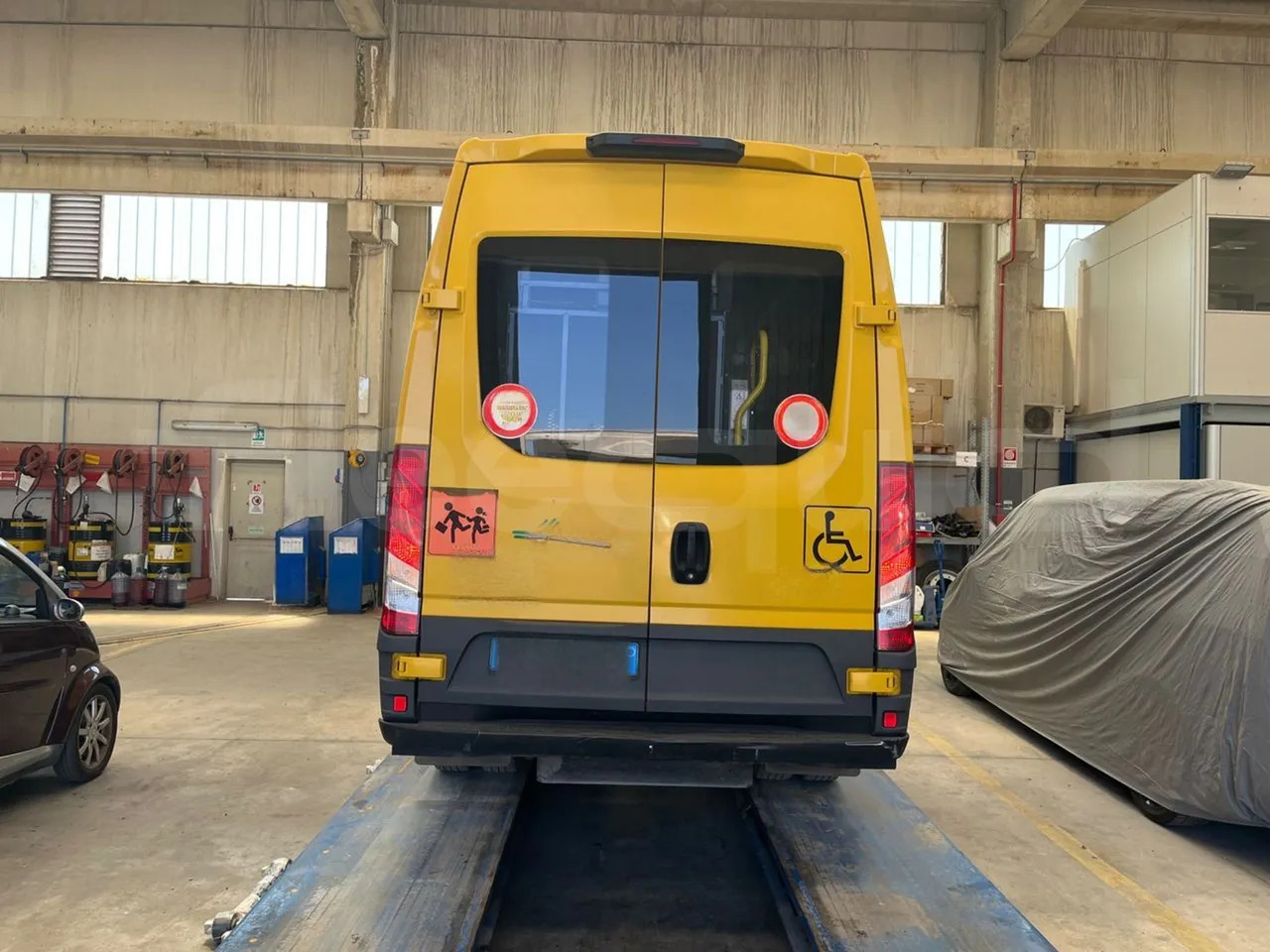 Iveco Daily - Školní autobus: obrázek 5 Iveco Daily - Školní autobus: obrázek 5