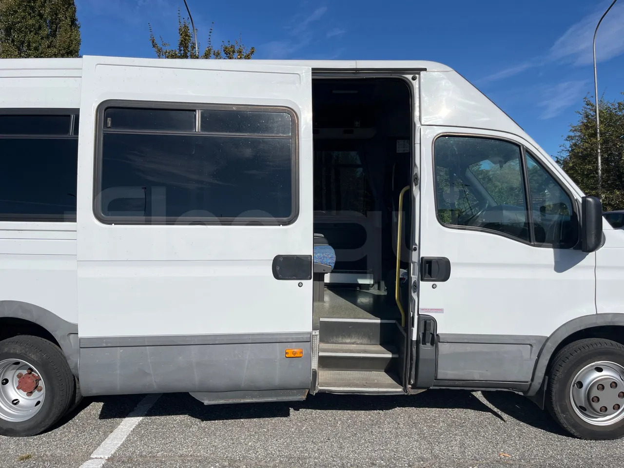 Autobus příměstský Iveco Daily: obrázek 15