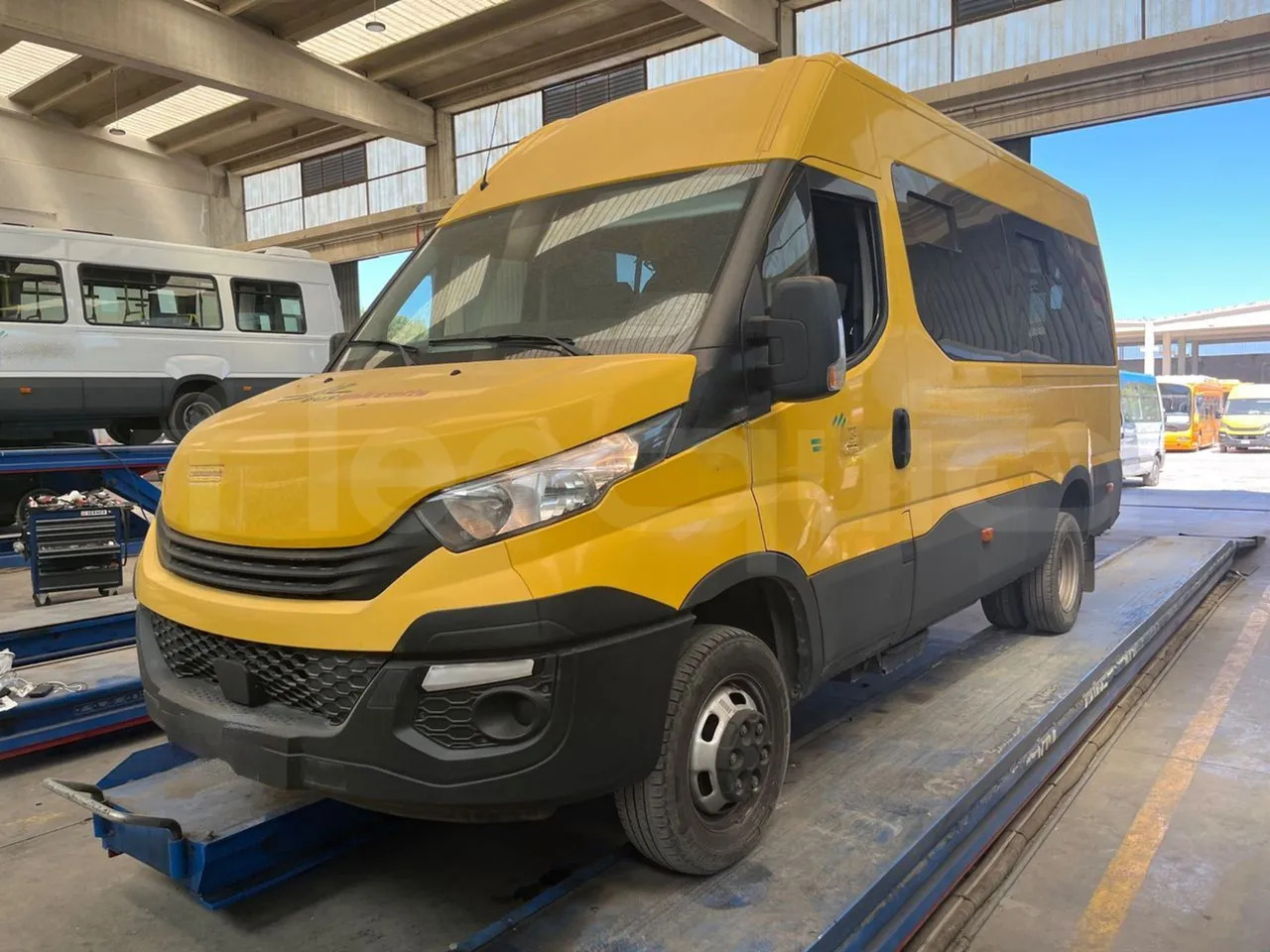Iveco Daily - Školní autobus: obrázek 4 Iveco Daily - Školní autobus: obrázek 4