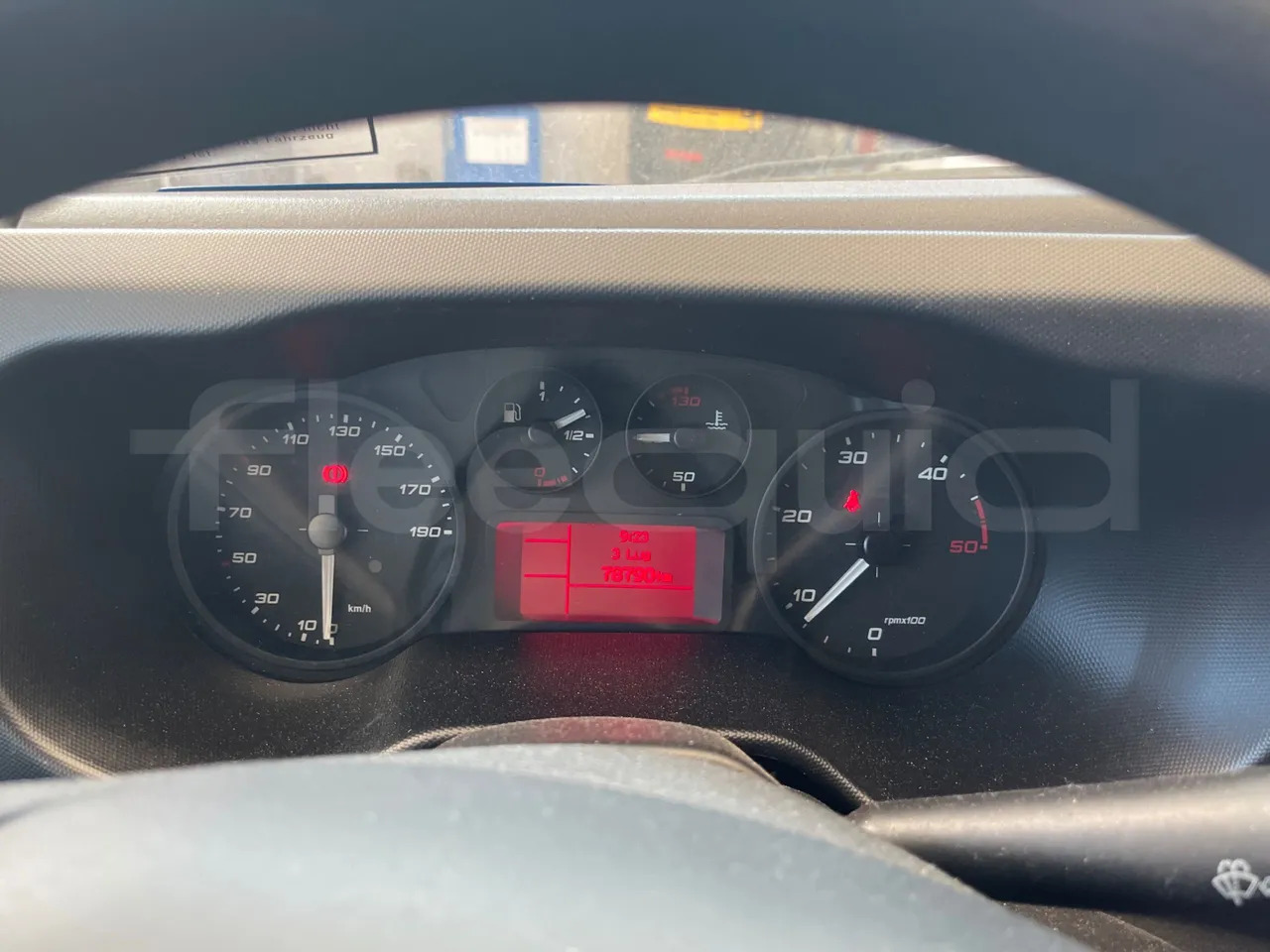 Iveco Daily - Školní autobus: obrázek 3 Iveco Daily - Školní autobus: obrázek 3