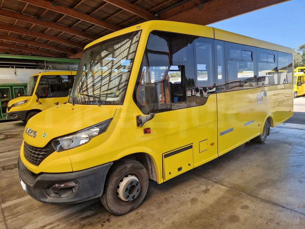 Iveco Indcar - Školní autobus: obrázek 4 Iveco Indcar - Školní autobus: obrázek 4