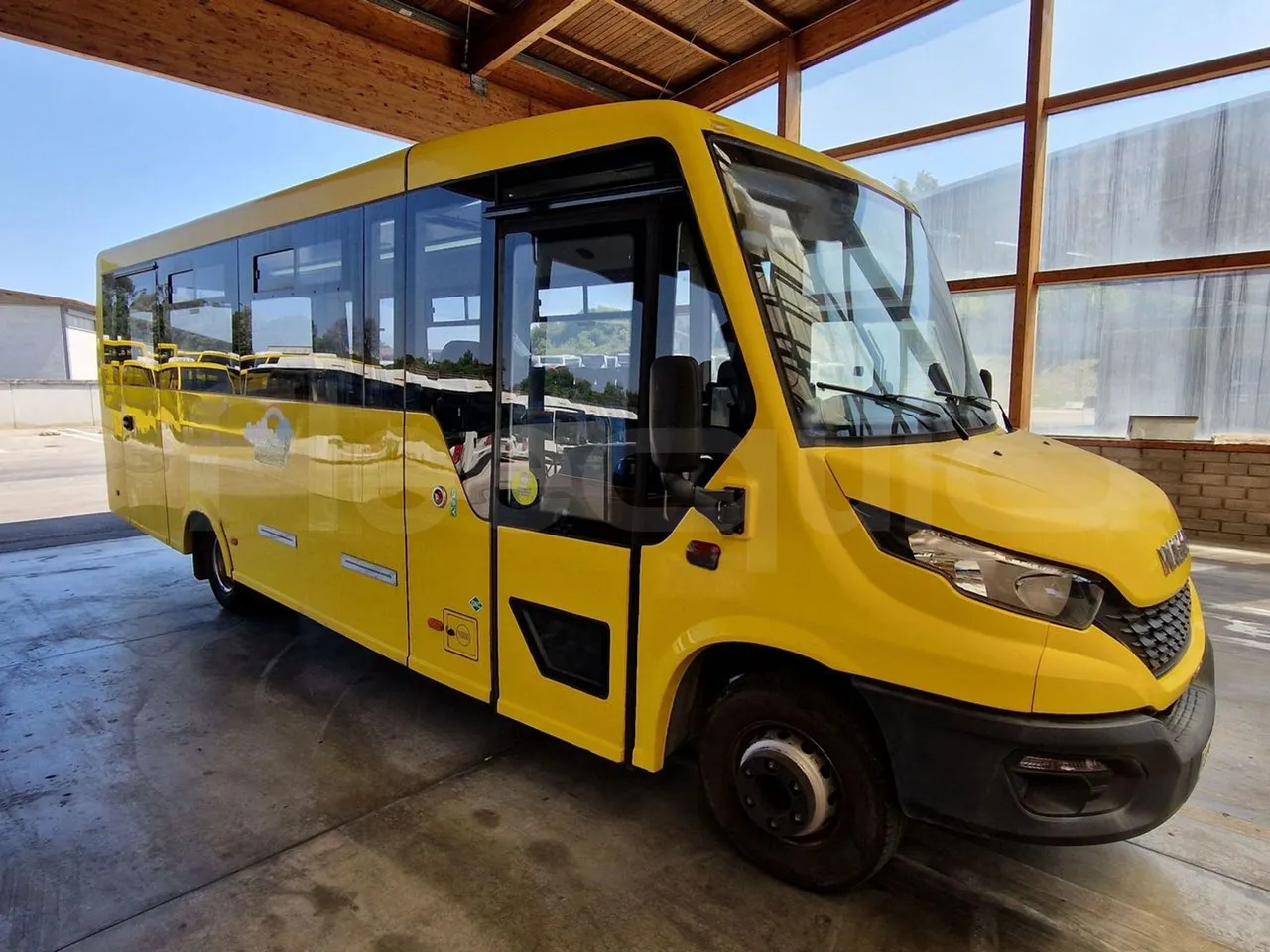 Iveco Indcar - Školní autobus: obrázek 1 Iveco Indcar - Školní autobus: obrázek 1